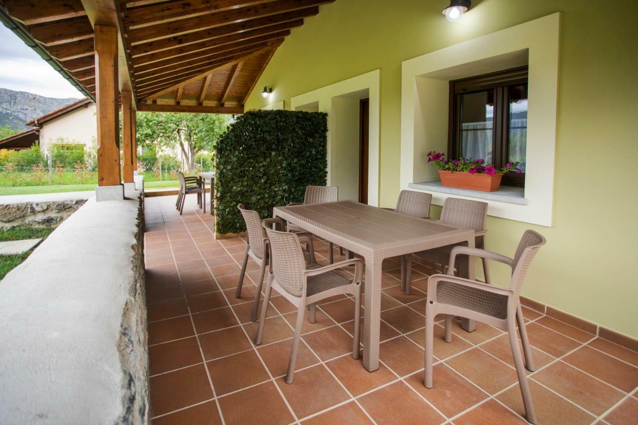 El Campo Mateo Apartamentos Cangas de Onís Exterior foto