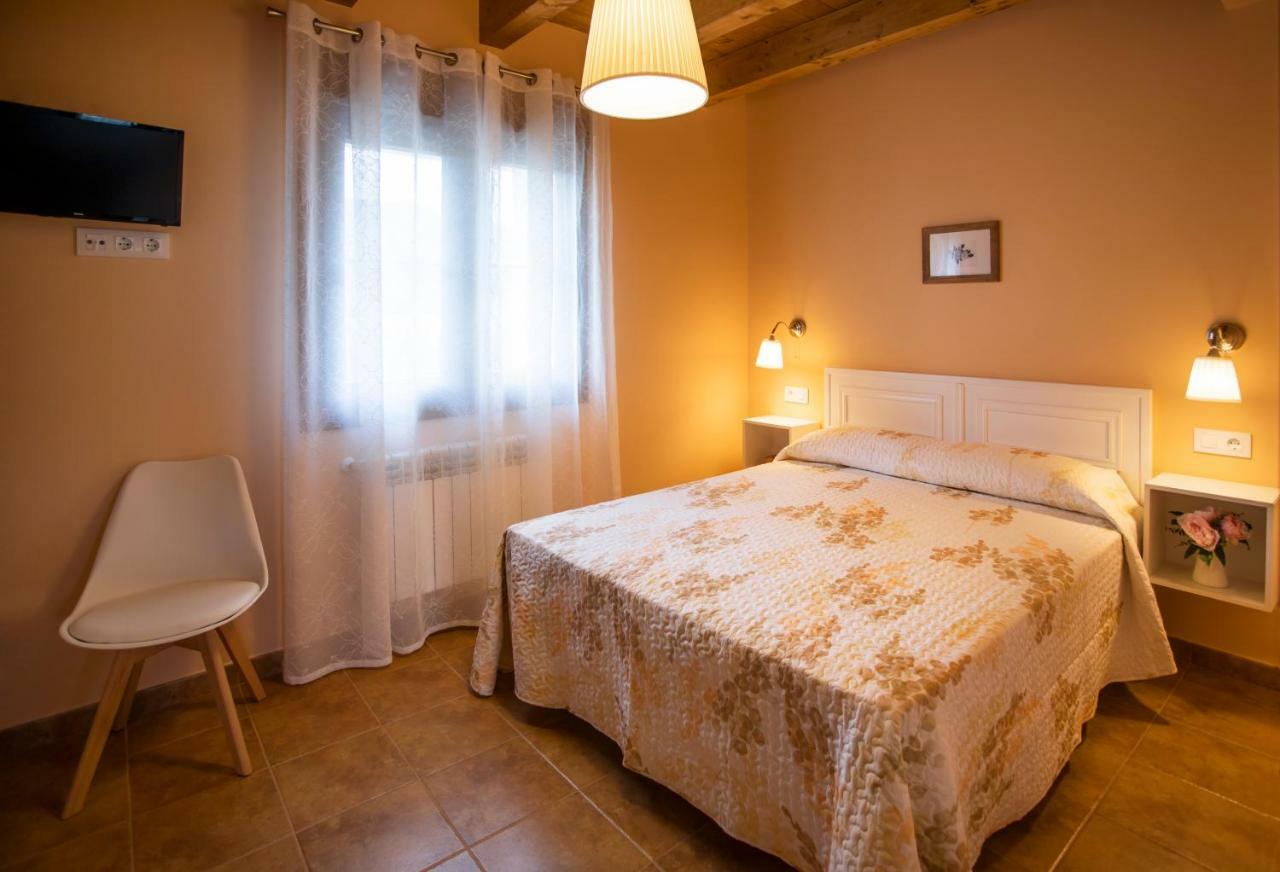 El Campo Mateo Apartamentos Cangas de Onís Exterior foto